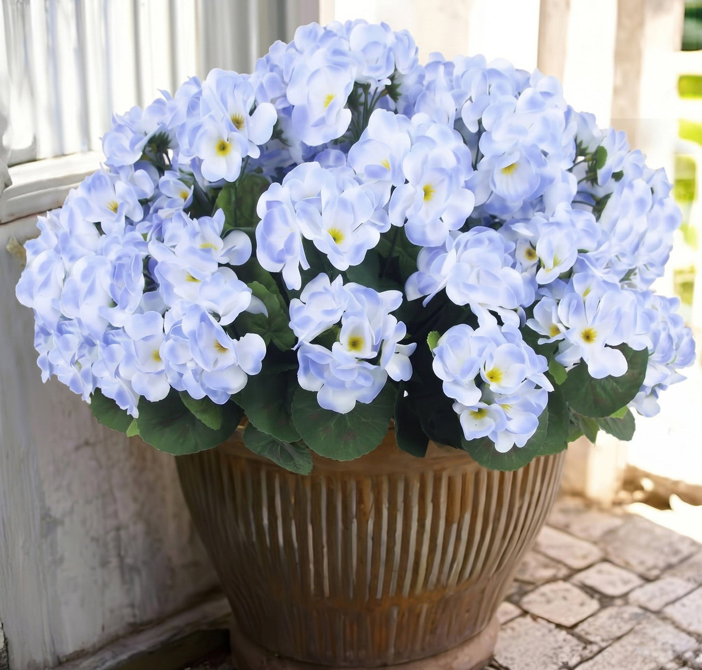 🌸 Lush, UV-Resistant Artificial Geraniums – Real Look, No Maintenance! 🌞🏡💐