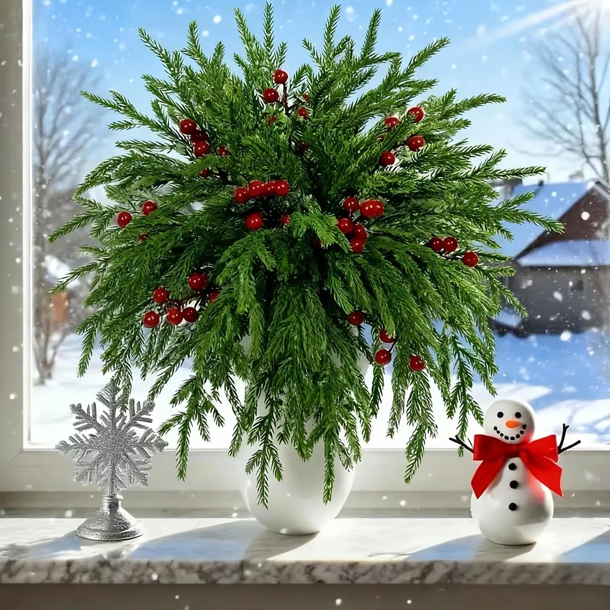 32pcs Artificial Norfolk Pine Branches, Closely Resembling Real Pine Trees With Vibrant Green Needles And Red Berries, Ideal For Christmas Decorations And Vase Fillers. Suitable For Both Indoor And Outdoor Environments, UV Resistant