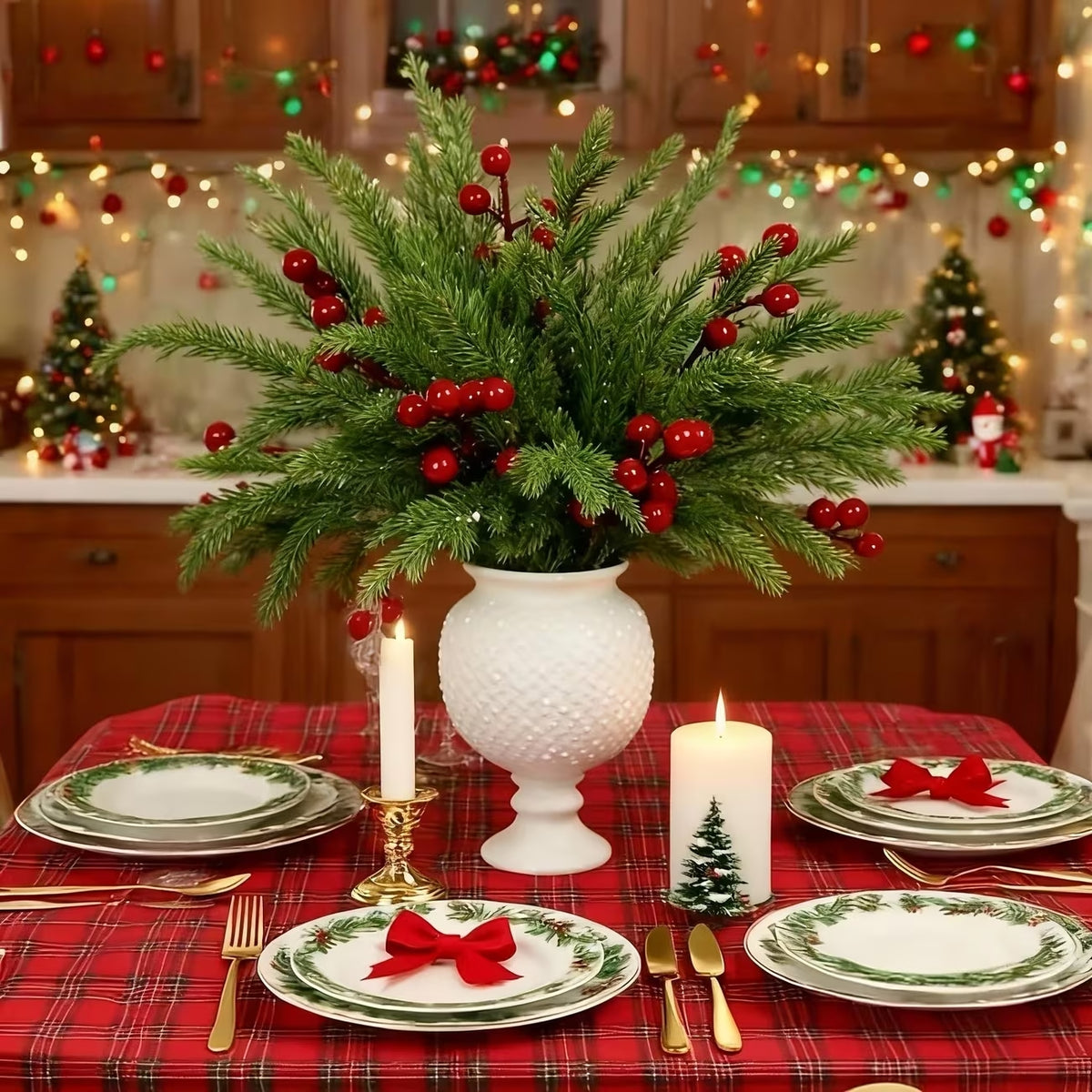 32pcs Artificial Norfolk Pine Branches, Closely Resembling Real Pine Trees With Vibrant Green Needles And Red Berries, Ideal For Christmas Decorations And Vase Fillers. Suitable For Both Indoor And Outdoor Environments, UV Resistant