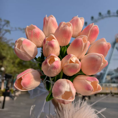 Radiant Romantic Tulip Light
