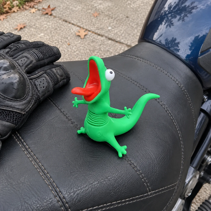 🦎🏍️ Wobbly Riding Buddy – Fun Lizard Car & Motorcycle Dashboard Decor 🎉